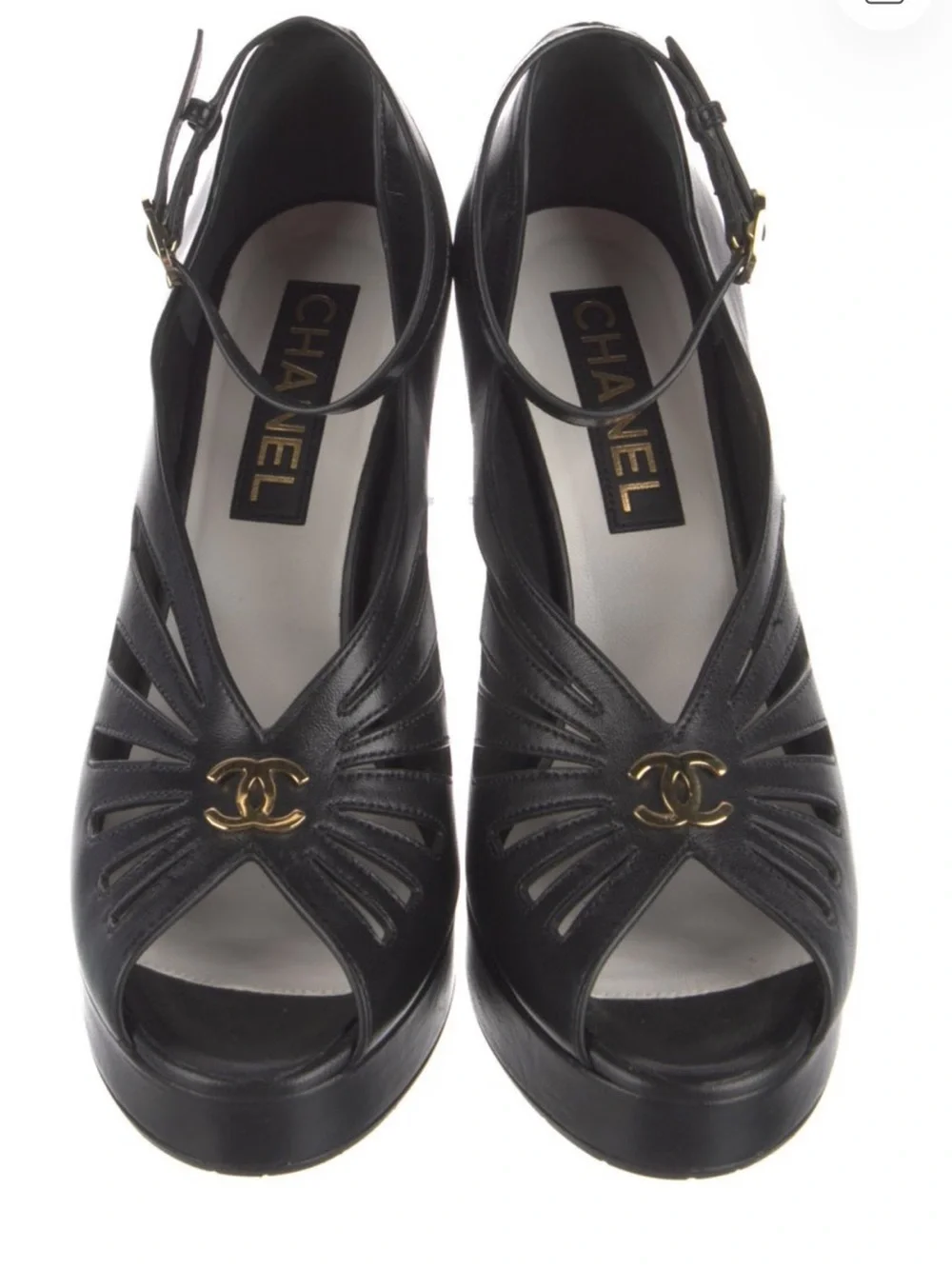 CHANEL sophisticated peep